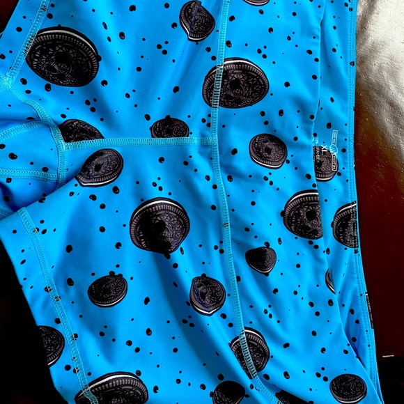 Feed me Fight me CrossFit shorts - Picture 2 of 3